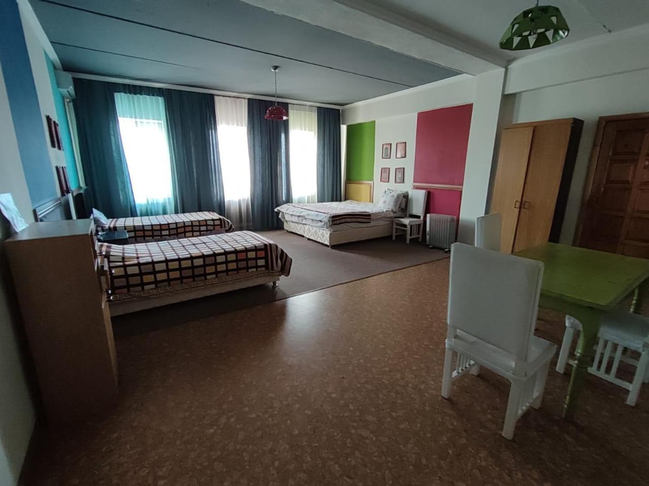 Strelets Hotel Bishkek Luaran gambar
